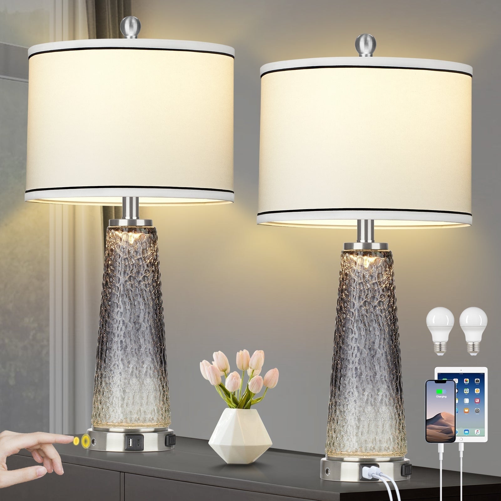 Lampes de table 2 en 1 en verre gris, avec ports de charge et interrupteur tactile bidirectionnel (lot de 2) - 30,5 x 30,5 x 66 cm (L x l x H)