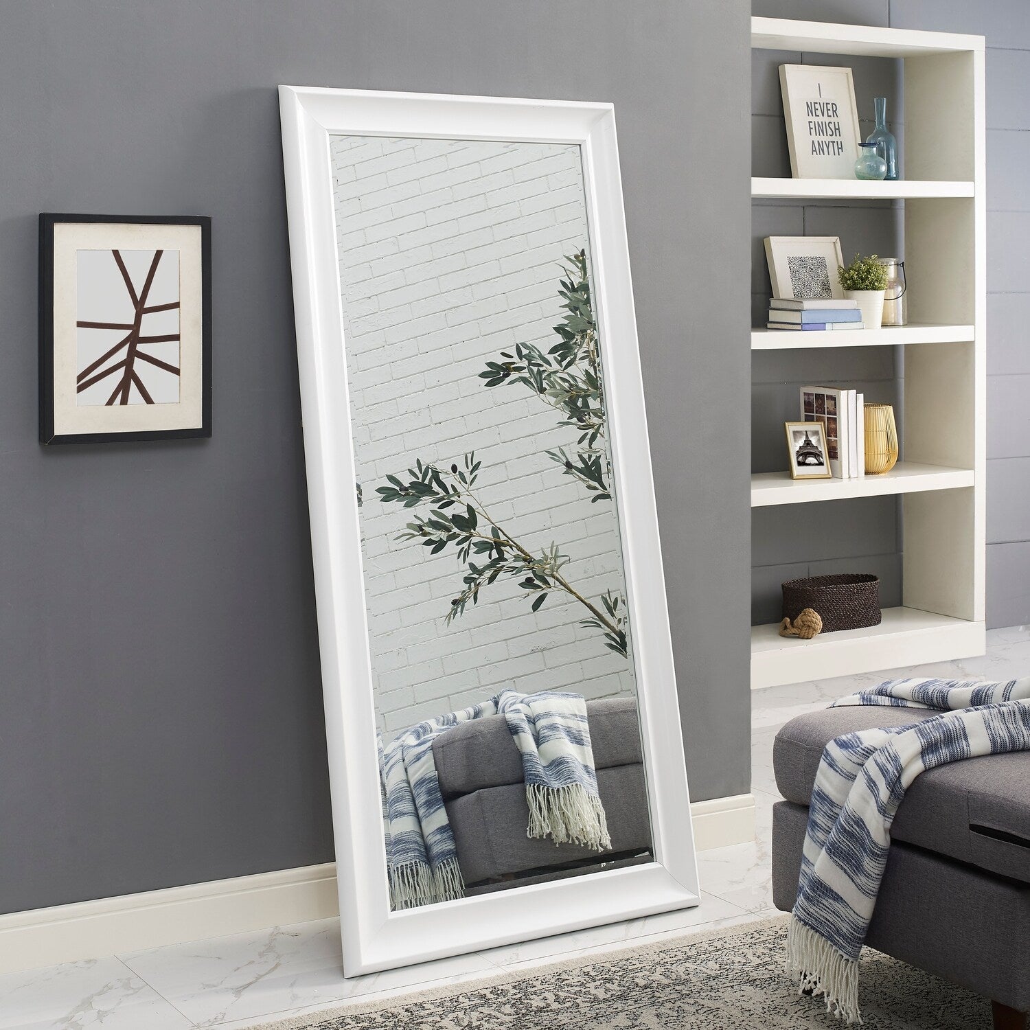 Grand miroir intégral surdimensionné avec cadre en imitation bois lisse, miroir rectangulaire à suspendre au mur