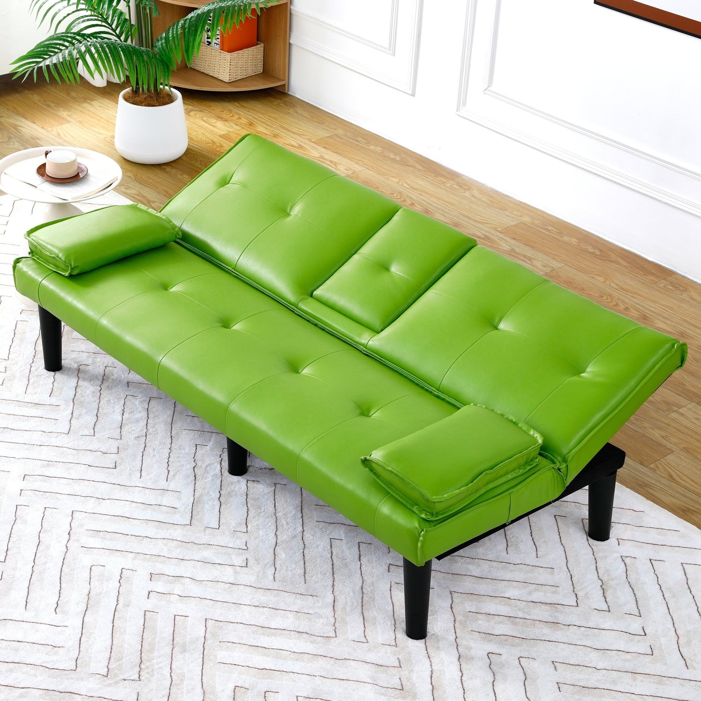 Le canapé-lit multifonctionnel en PVC noir de 67 pouces avec un design pliable et porte-gobelet