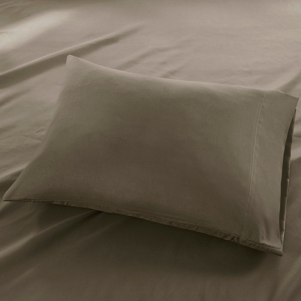 Ensemble de draps luxueux en microfibre brossée à poches profondes Madison Park