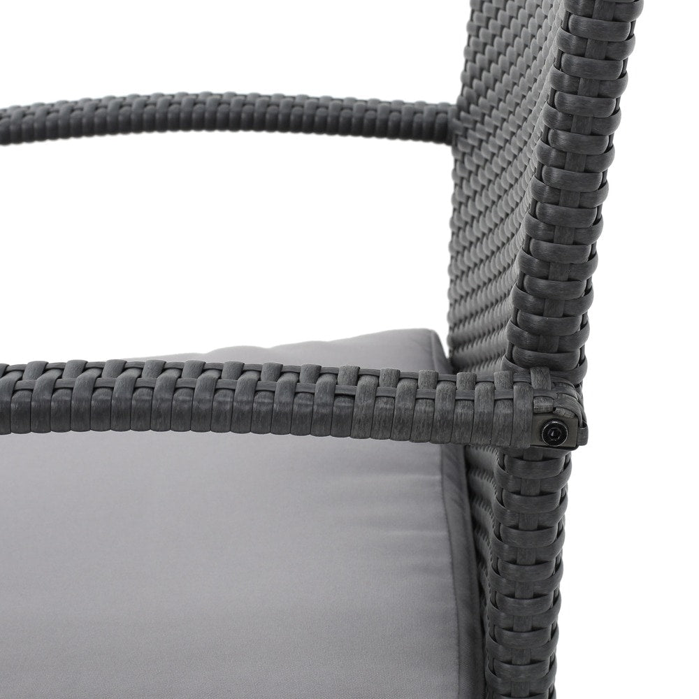 Ensemble de salle à manger d'extérieur en osier Theodore 5 pièces avec coussin par Christopher Knight Home