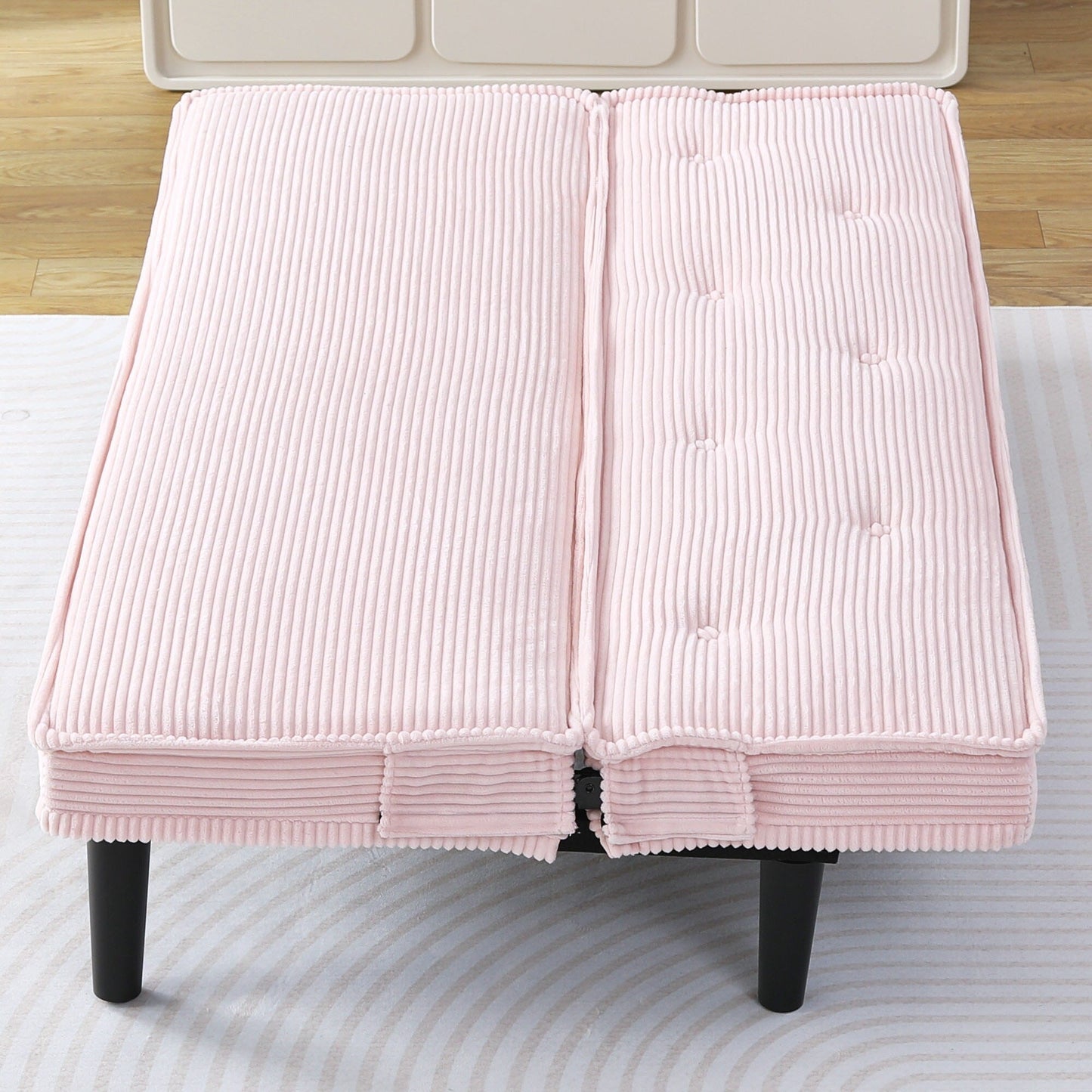 Ce canapé-lit en velours côtelé de 66 pouces s'adapte facilement au salon, à l'appartement et à la chambre.