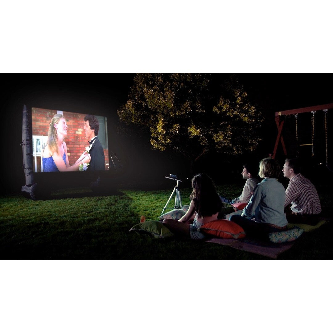 Kit de cinéma extérieur Total HomeFX 1500 lumens avec écran gonflable