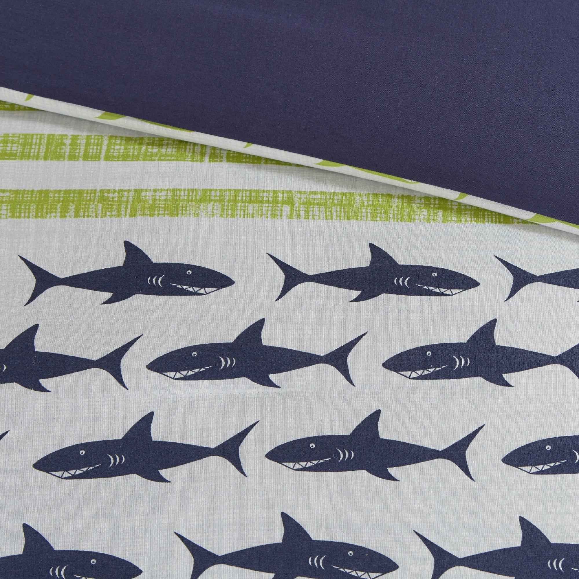 Parure de lit en coton vert/bleu marine Aaron Shark d'Urban Habitat Kids