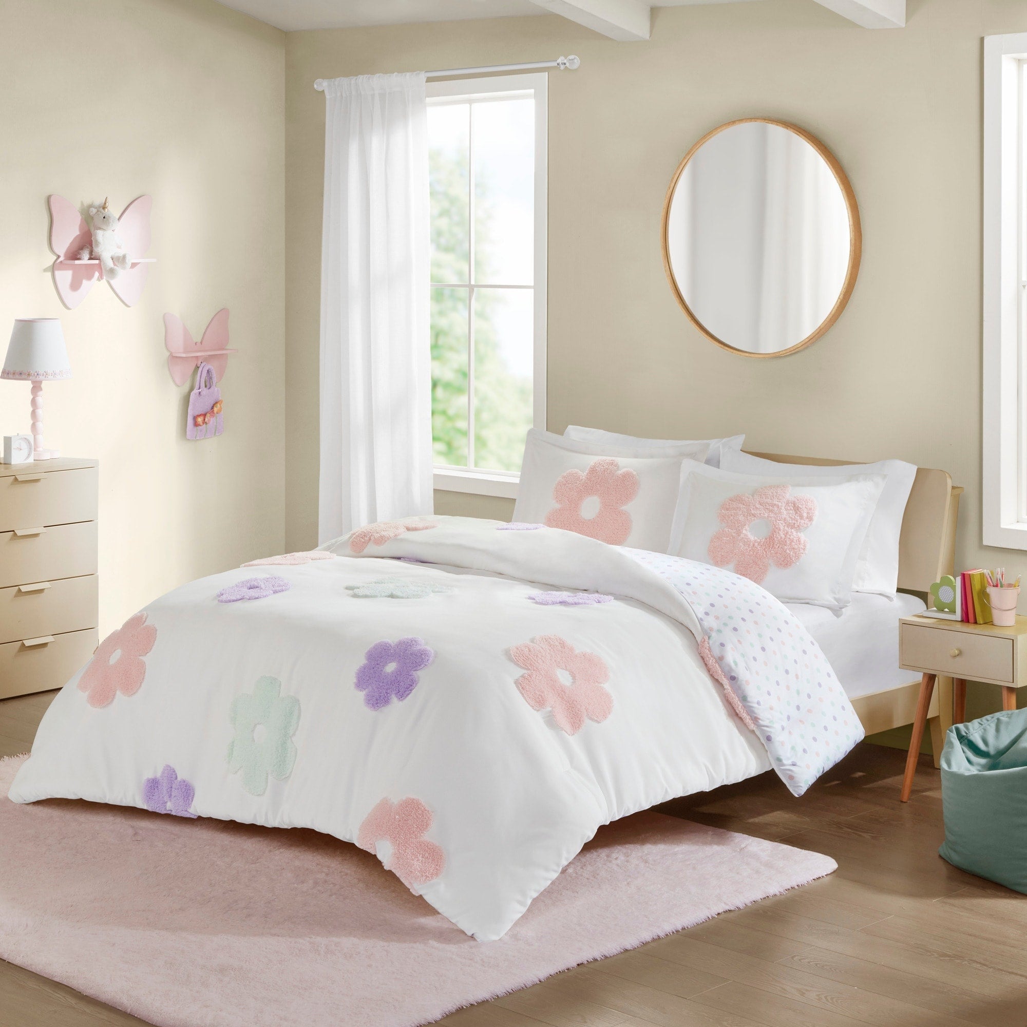 Parure de lit réversible en chenille touffetée à motif floral Madeline pour enfants au design intelligent