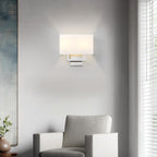 Applique murale avec abat-jour en tissu blanc