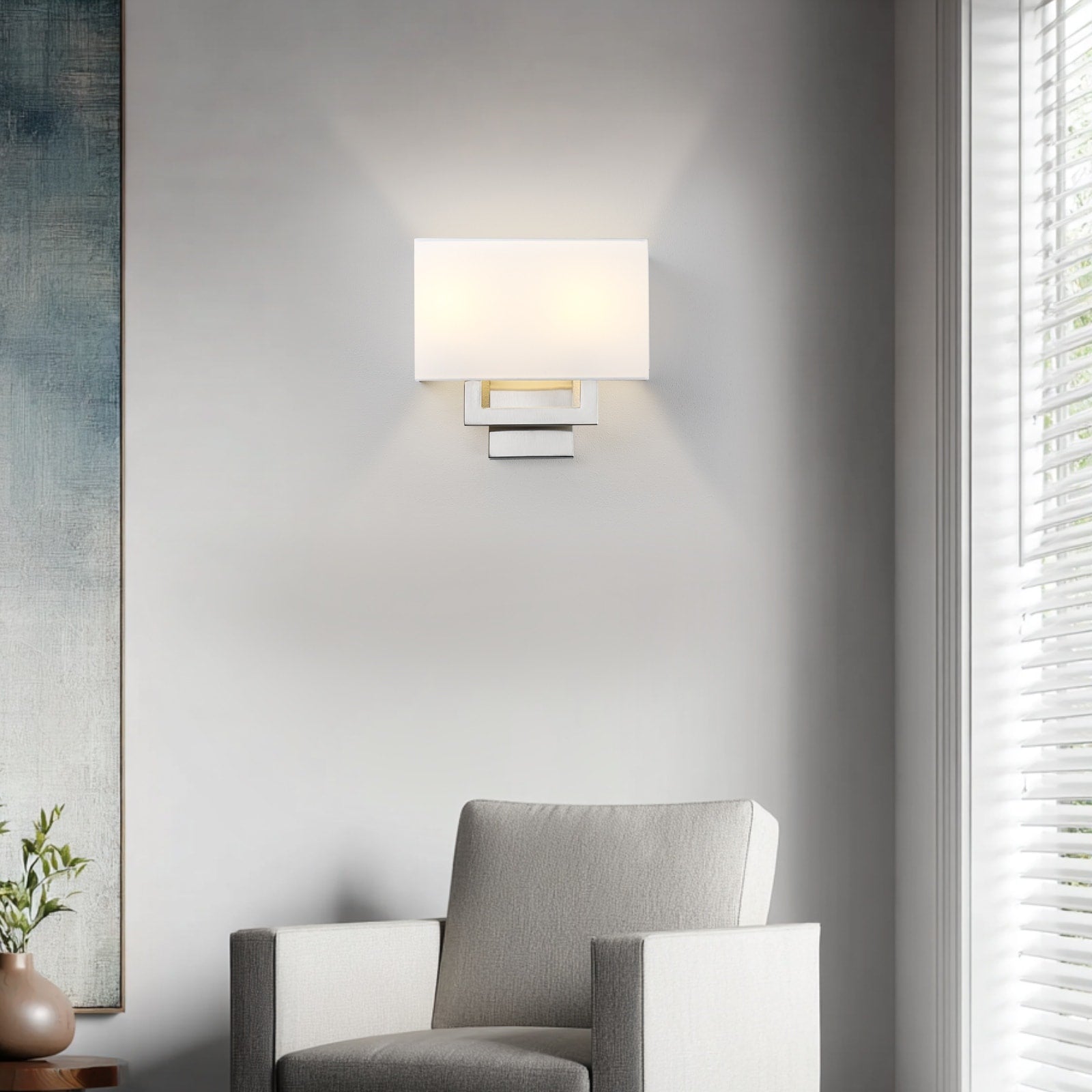 Applique murale avec abat-jour en tissu blanc