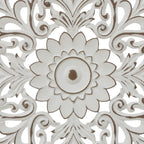 Décoration murale ronde en bois blanc vieilli avec mandala floral (31,5 cm)