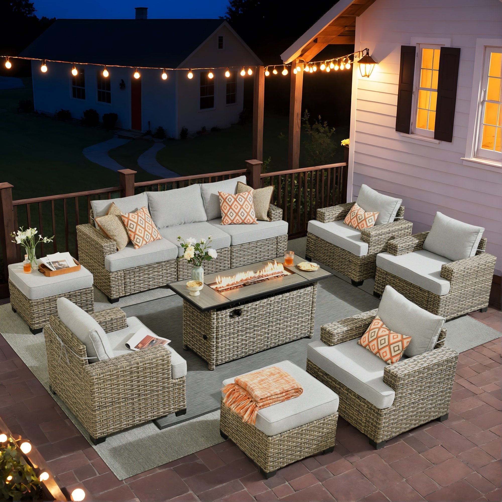Ensemble de conversation XIZZI 10 pièces en osier pour patio avec table et foyer